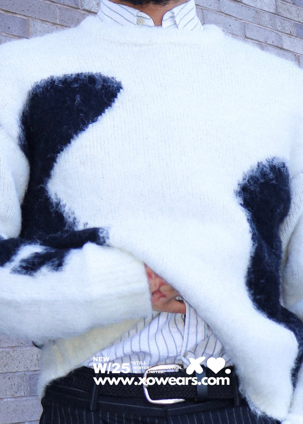 W/25 XO.Black on White Mohair Sweater