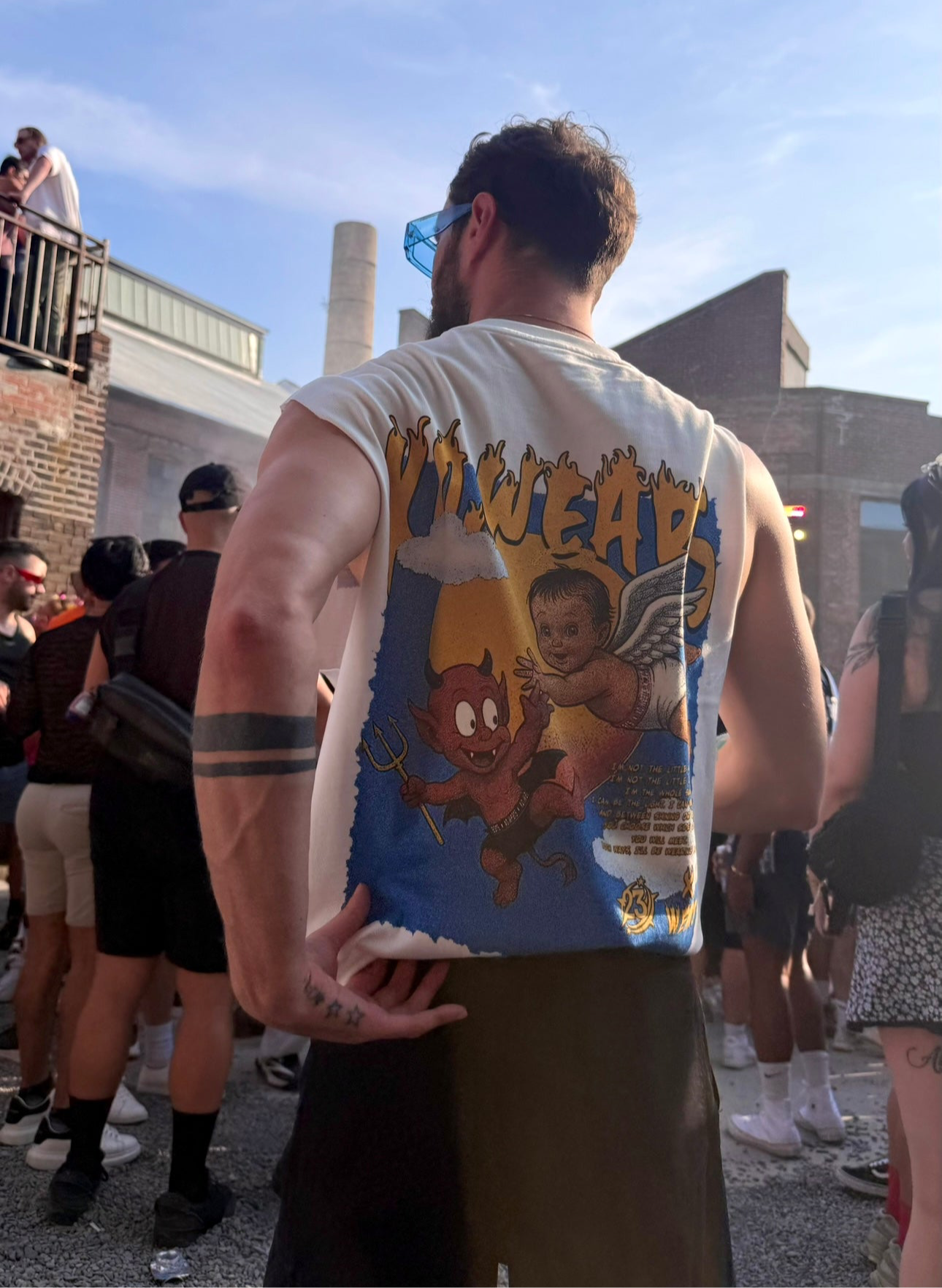 XO.23 - DAYDREAM BABIES TEE