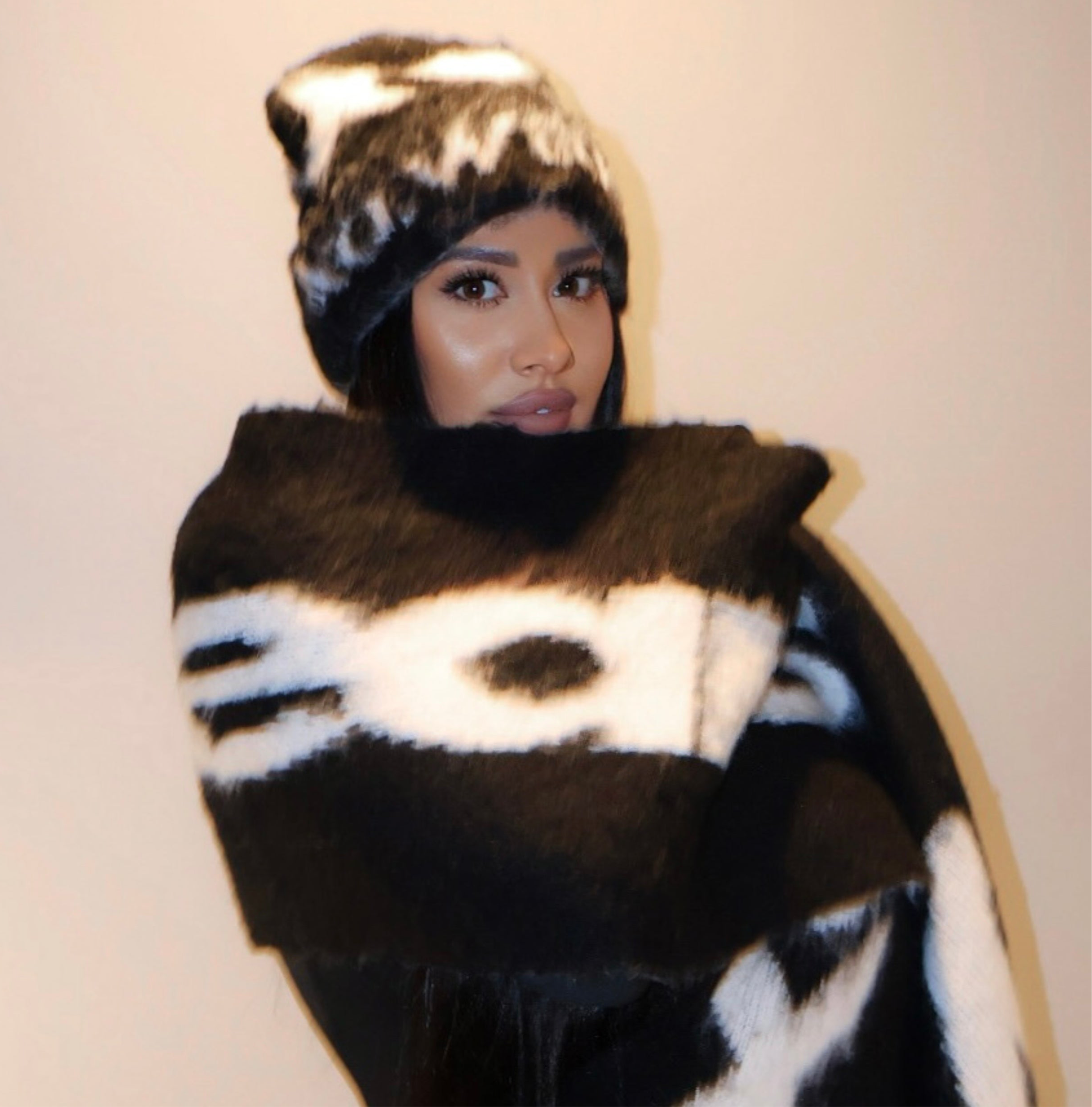 W/25 XO.White on Black Mohair Beanie