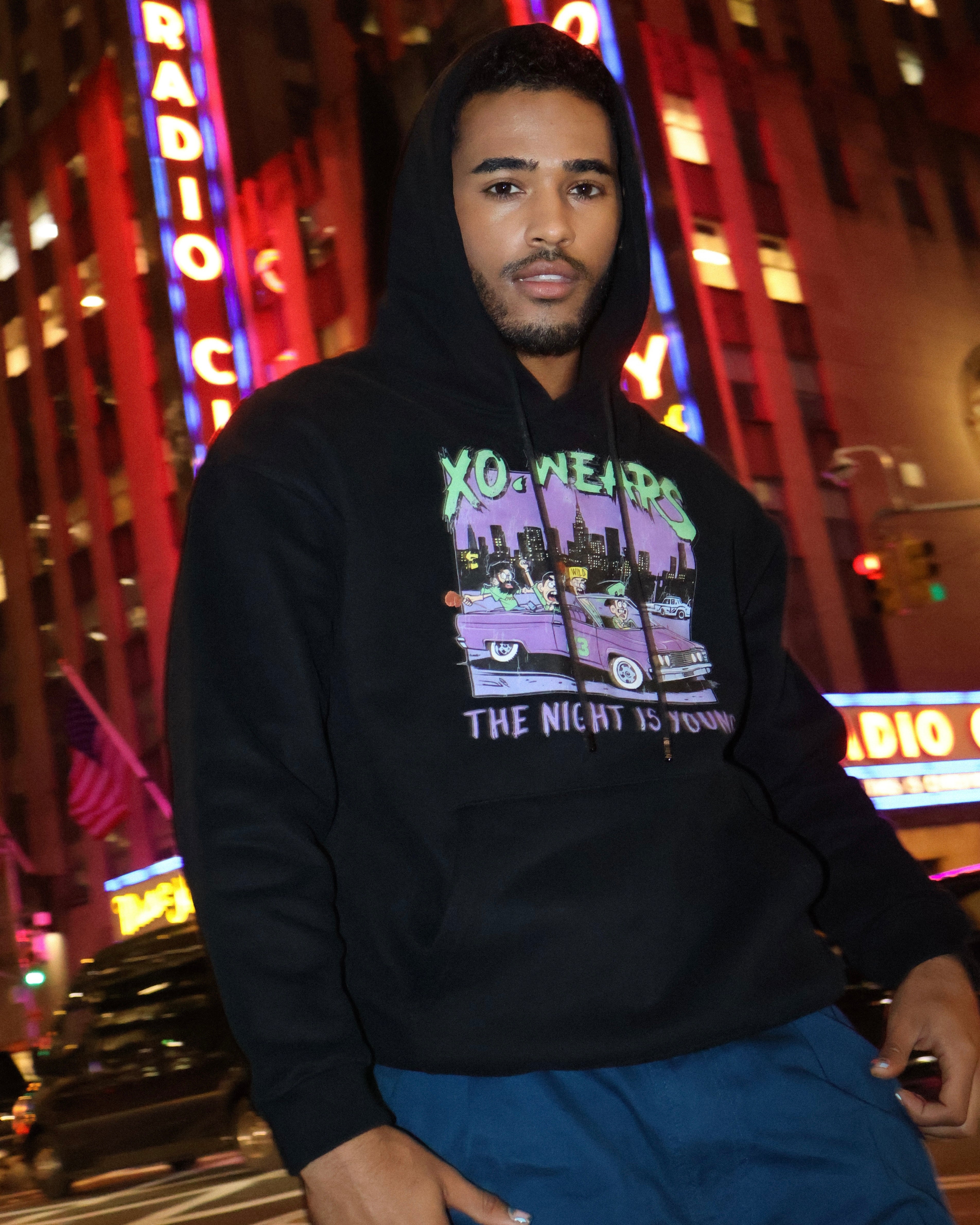 XO.NYC 02 - Hoodie ( Large Center Design Print)