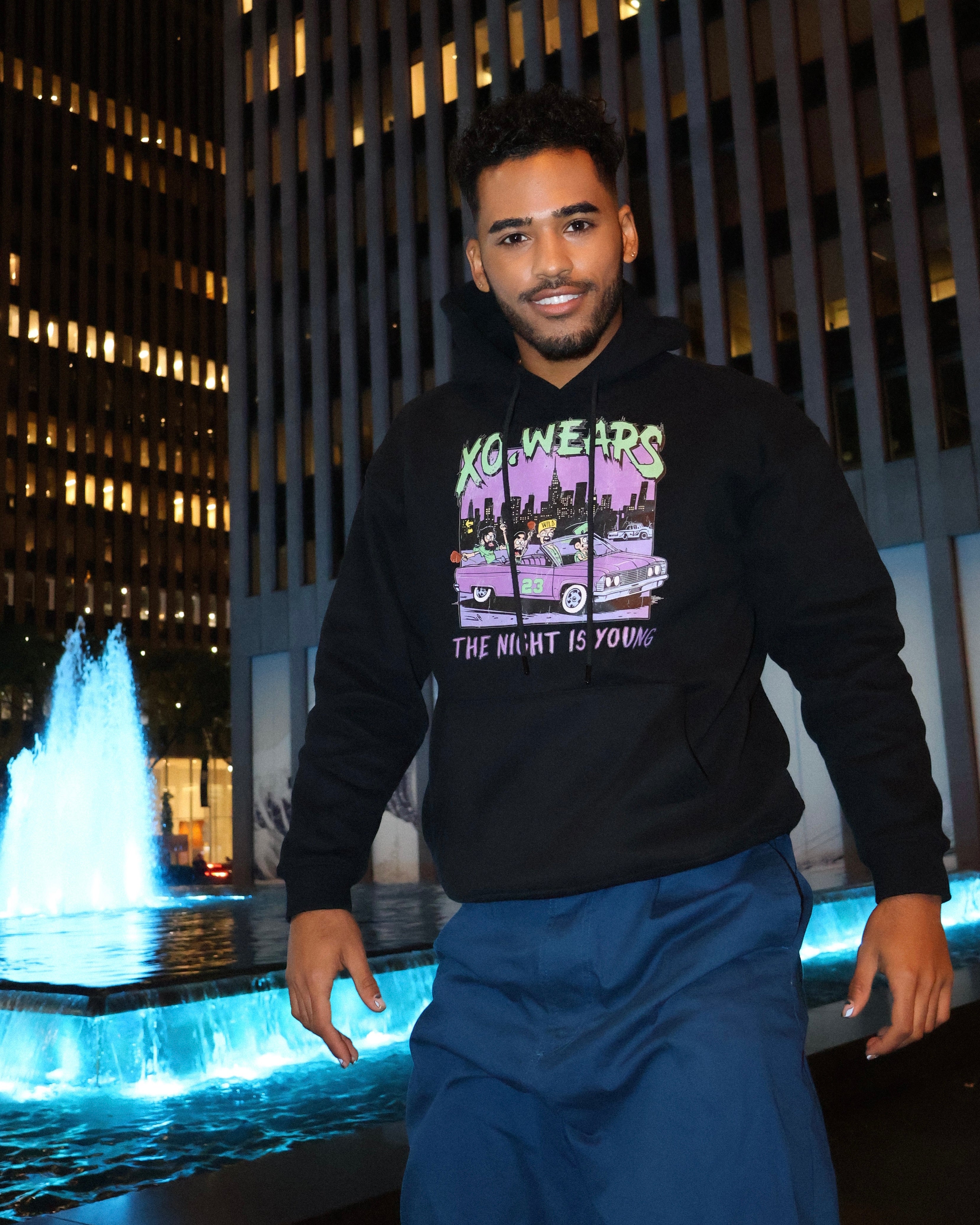 XO.NYC 02 - Hoodie ( Large Center Design Print)