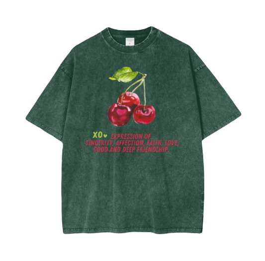 1/3 Green/Lucky Three Cherries, xo.Tshirt Oversize.