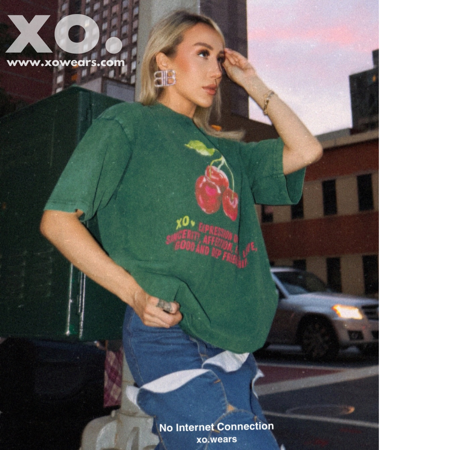 XO.Tshirt Oversize. Green/Lucky Three Cherries