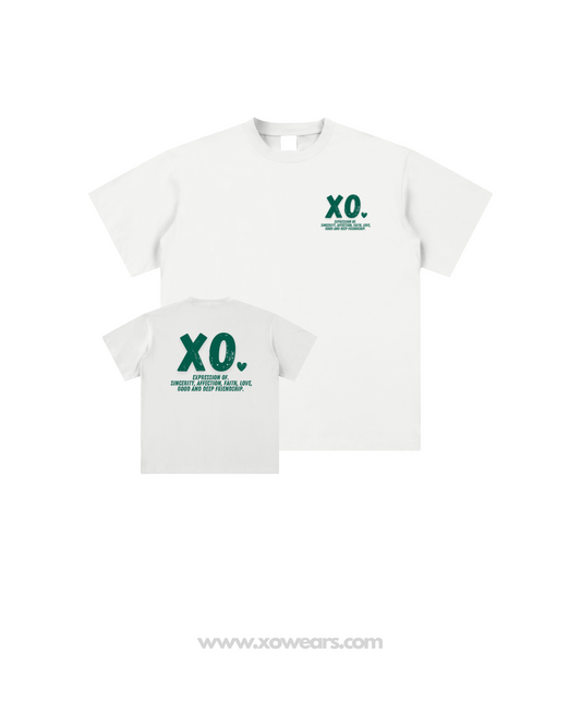 White/Green xo.Tshirt Oversize (xo. Brand meaning).