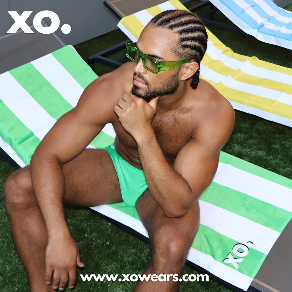 XO.BEACH TOWEL BLUE/YELLOW/GREEN